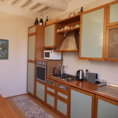 Vissi D'arte Apartment Lucca